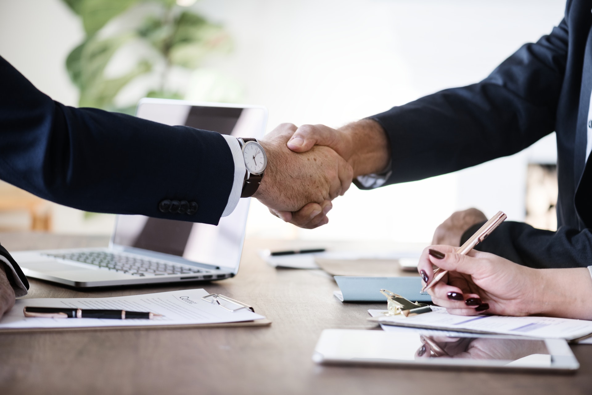 business-blockchainland