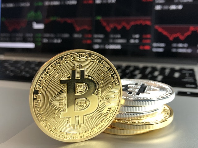 bitcoin-etfs-blockchainland