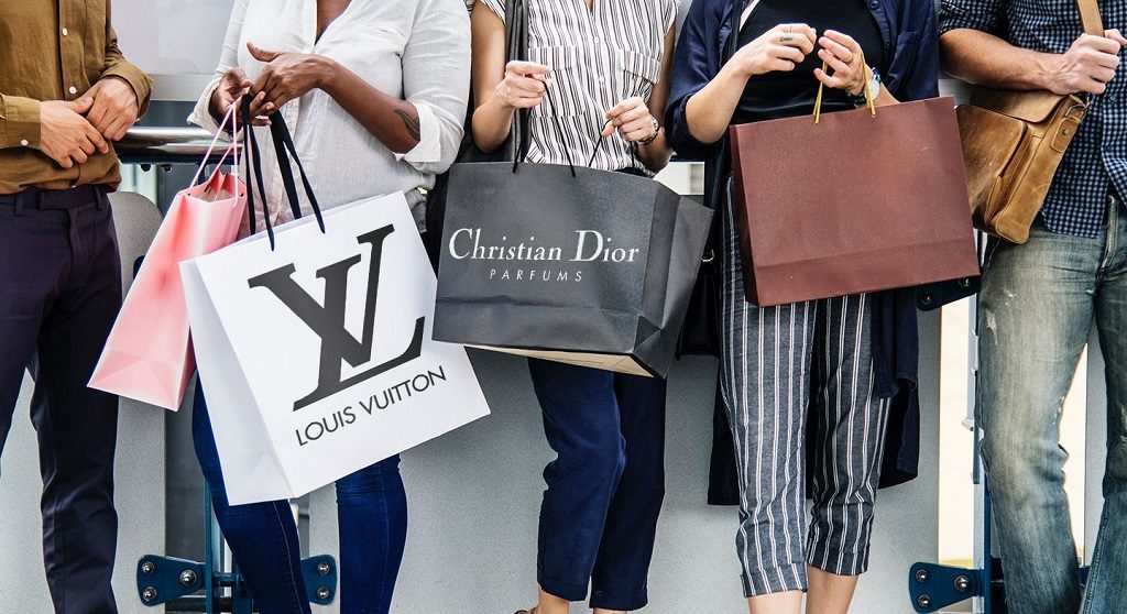 Louis Vuitton and Christian Dior Owner Unveils Blockchain Platform to  Verify Luxury Goods